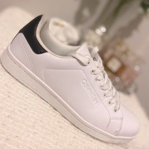 Calvin Klein, man made, size 8